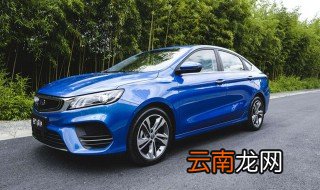 自动挡启动停车步骤 要踩刹车吗