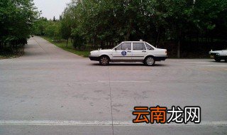 科三靠边停车用几档 科目三的考试内容