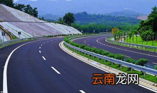s路曲线行驶技巧 7个方法帮你行驶s路