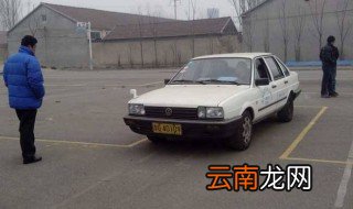 左倒库如何打方向盘 5个步骤缺一不可