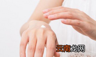 油性皮肤用什么护肤品 油性皮肤护肤的关键是什么