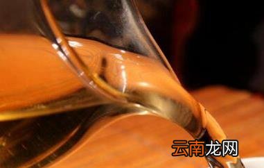 月光白怎么泡才好喝 生茶月光白的冲泡方法