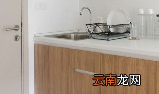 橡木橱柜门怎么保养 橡木橱柜门的保养技巧