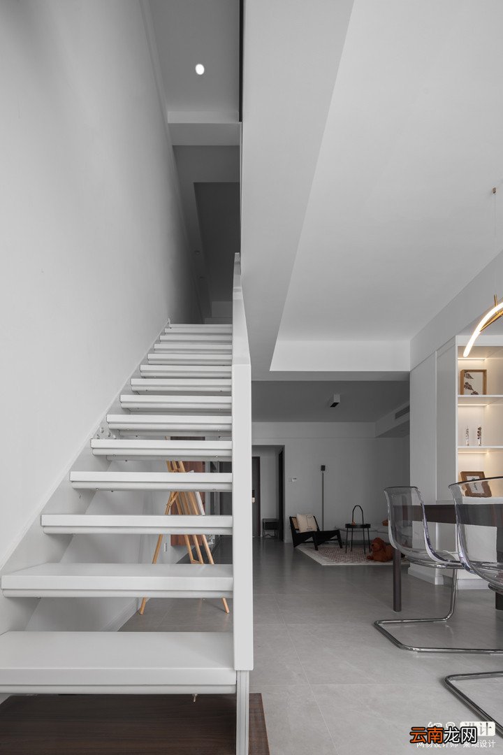一应俱全两居室现代LOFT，小空间大满足