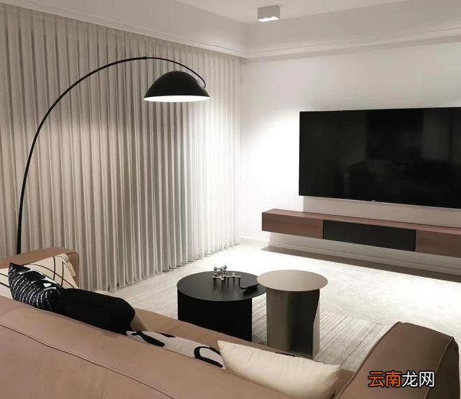 最廉价的家居氛围感提升方式:给家里添几盏灯吧