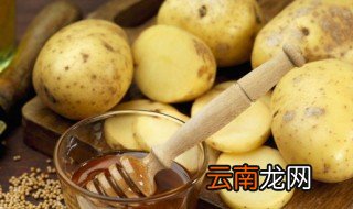 拌饭土豆丁怎么做 拌饭土豆丁的制作方法