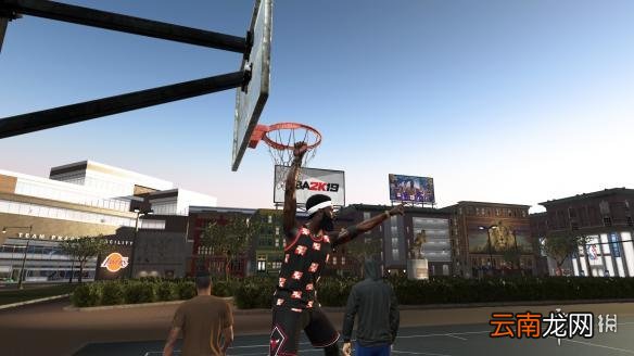 NBA2K19后仰跳投怎么按 NBA2K19后仰跳投操作方法介绍