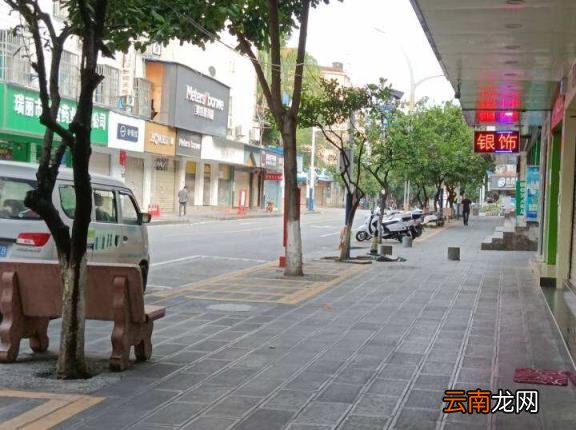 5波疫情4度封城瑞丽停摆长达7个月 疫情冻住了整个瑞丽