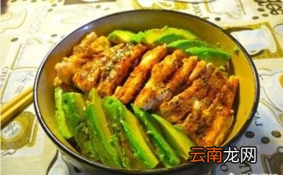 牛油果应该怎么吃