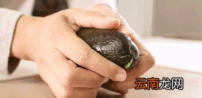 怎样挑选牛油果