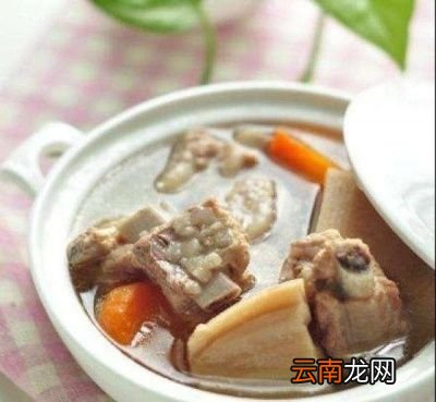 排骨莲藕汤的做法