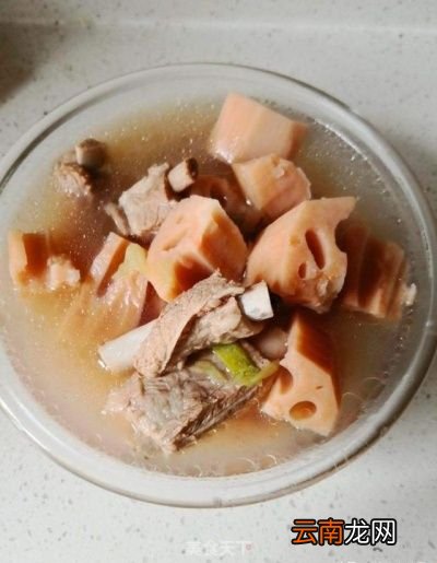 排骨莲藕汤的做法