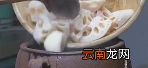 莲藕排骨汤该怎么做