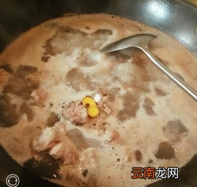 怎么才能做好一道藕炖排骨呢