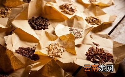 血压高能用黄芪泡水喝吗