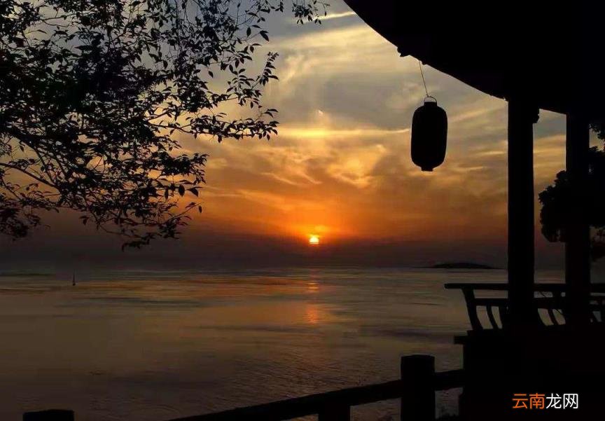 表达思乡的古诗 表达思乡情感的诗