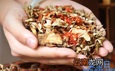 煮了一遍的艾叶第二天还可以在煮泡脚吗 煮一次艾叶水能泡几天脚