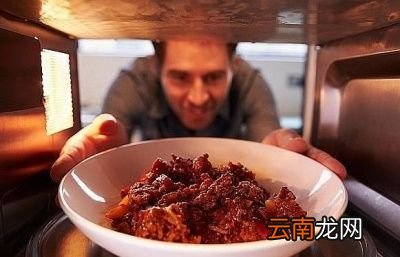 隔夜菜到底怎么吃对健康伤害最小