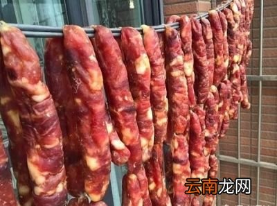 自制香肠又干又硬的情况常见有两种原因
