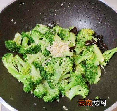 清洗西兰花的小技巧
