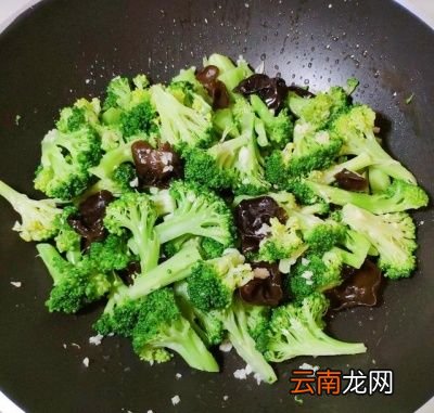 清洗西兰花的小技巧