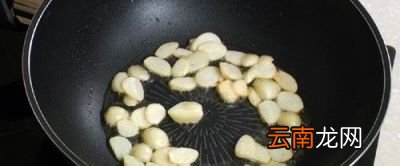 怎样炒西蓝花尝一尝西蓝花炒蒜片吧