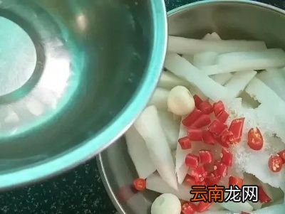 做出来的酸萝卜为什么不够酸