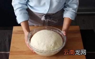 问题一发酵类面食的制作中加入油脂有何作用