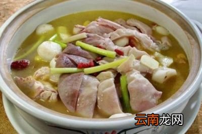 猪肚莲子汤的做法