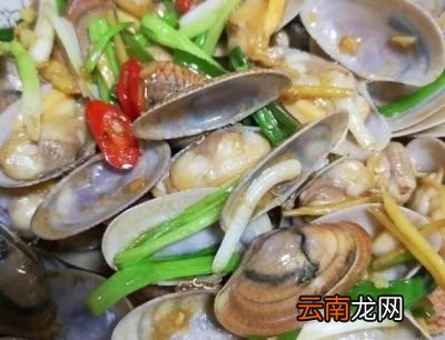 ——姜葱炒花甲的烹饪方法——