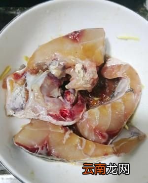 砂锅鱼腩煲的做法