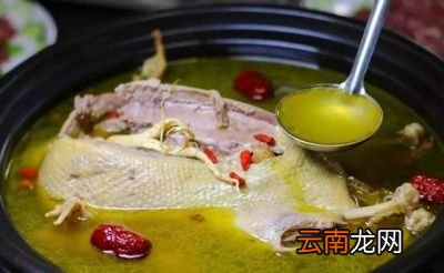 炖老鸭汤的做法