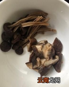 茶树菇老鸭汤的做法