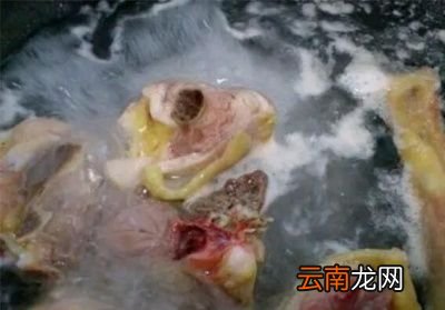 焯水后要不要放冷水
