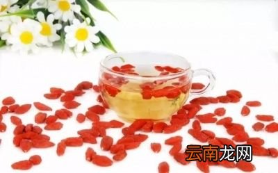 为什么到中年总是喜欢保温杯里泡枸杞