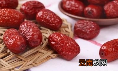 大枣为什么一煮就有一层白色的东西