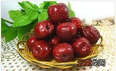 大枣为什么一煮就有一层白色的东西