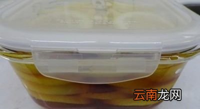 柠檬片泡蜂蜜制作方法