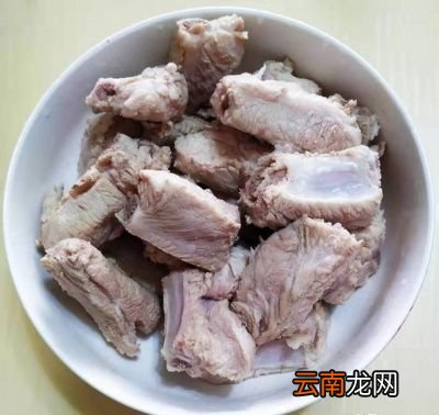 焯过水的排骨是用冷水还是热水炖怎么好吃