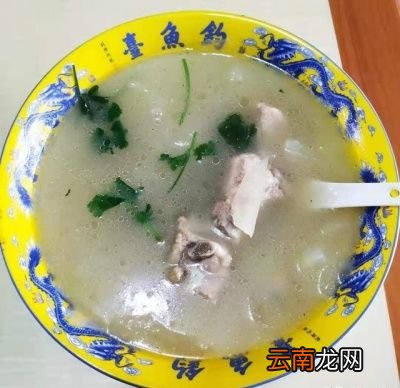 焯过水的排骨是用冷水还是热水炖怎么好吃