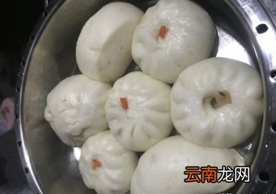 面团粘手是面发好的明显特征吗
