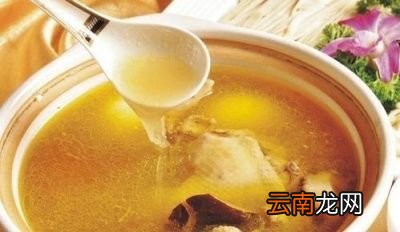 给孩子炖鸡汤怎么好喝又营养