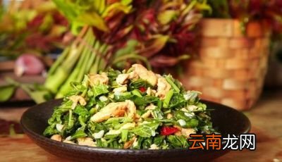 香椿芽拌豆腐的做法