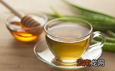 温开水淡盐水还是蜂蜜水更好