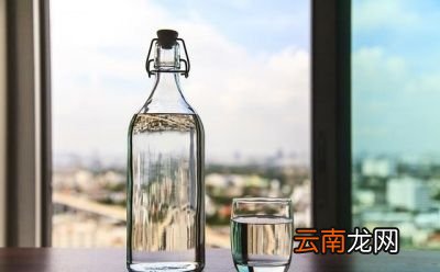 温开水淡盐水还是蜂蜜水更好