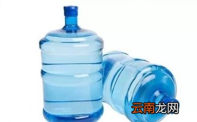水烧开出现的水垢是什么