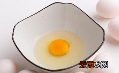 鸽子蛋和鸡蛋相比那个营养更高呢