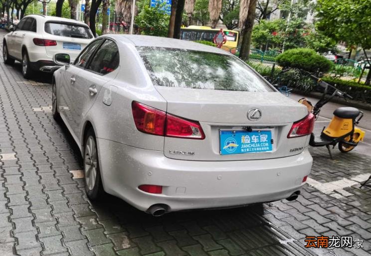 10万左右买什么车好 雷克萨斯10万左右的车