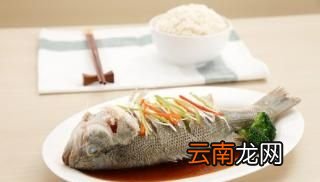 清蒸鲈鱼有哪些制作方法