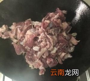 独家炖羊肉的做法